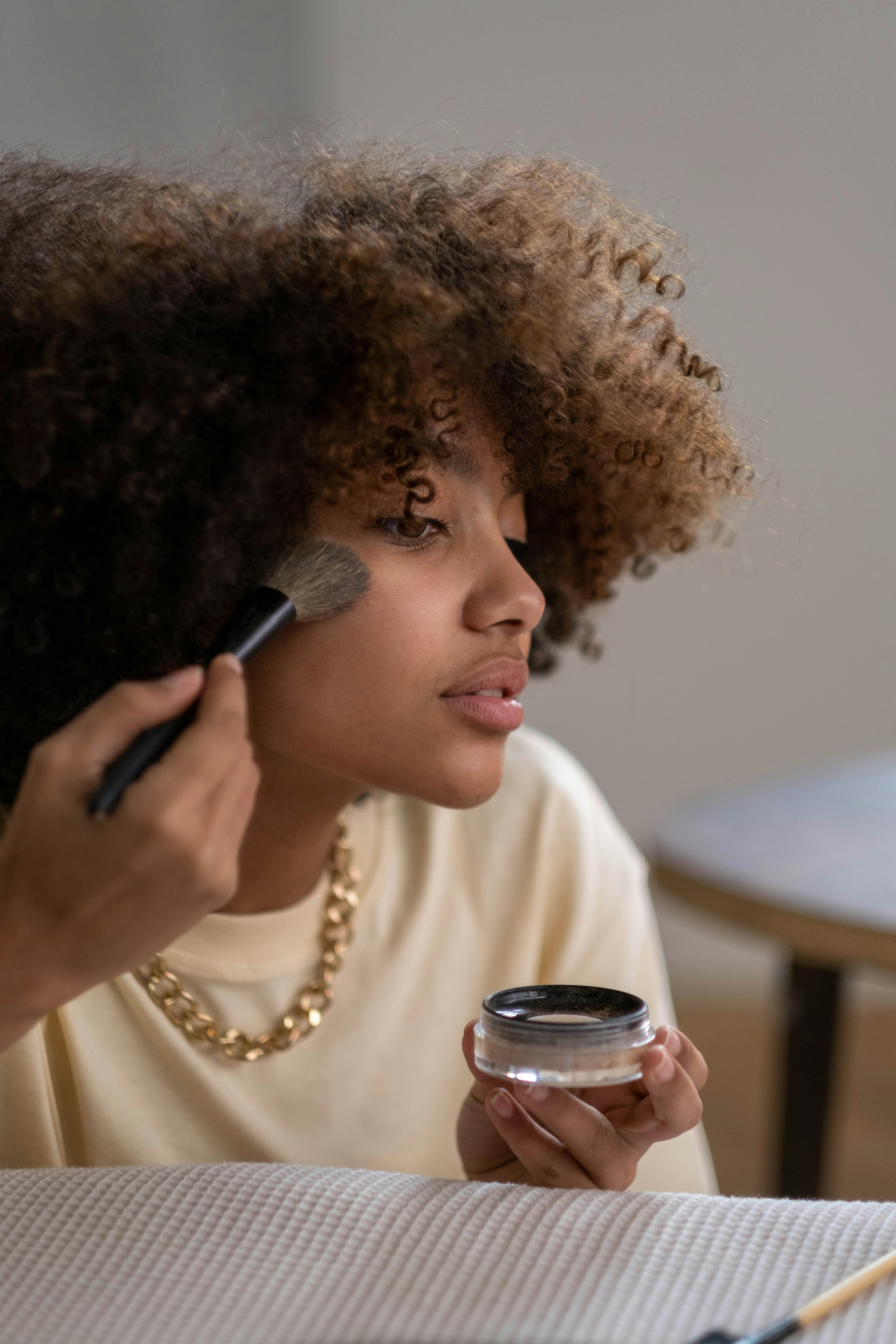 Effective Ways to Remove Scratches from Glasses in 2025