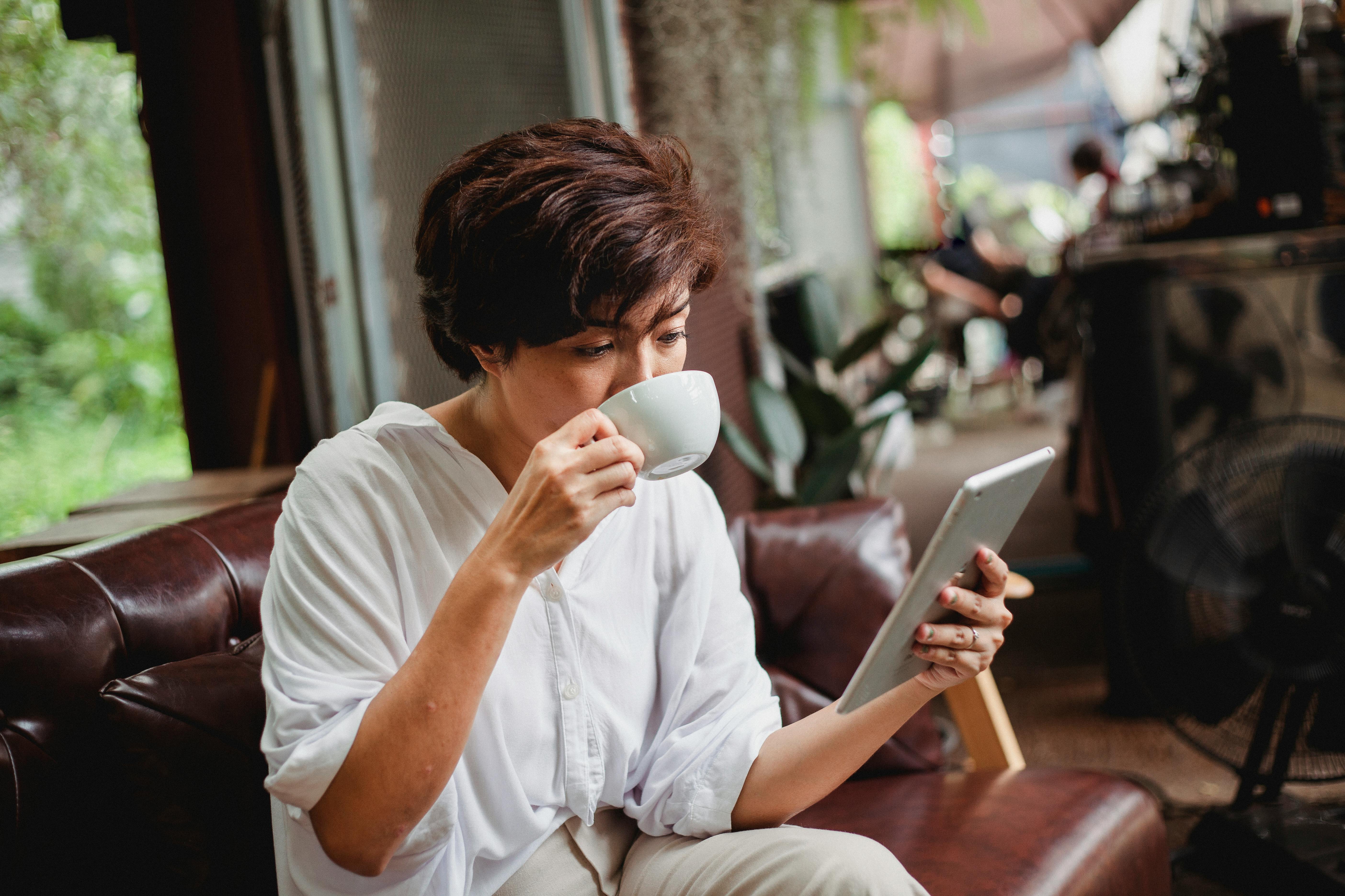 Practical Guide to Writing a Personal Narrative: Unlock Key Tips for 2025!