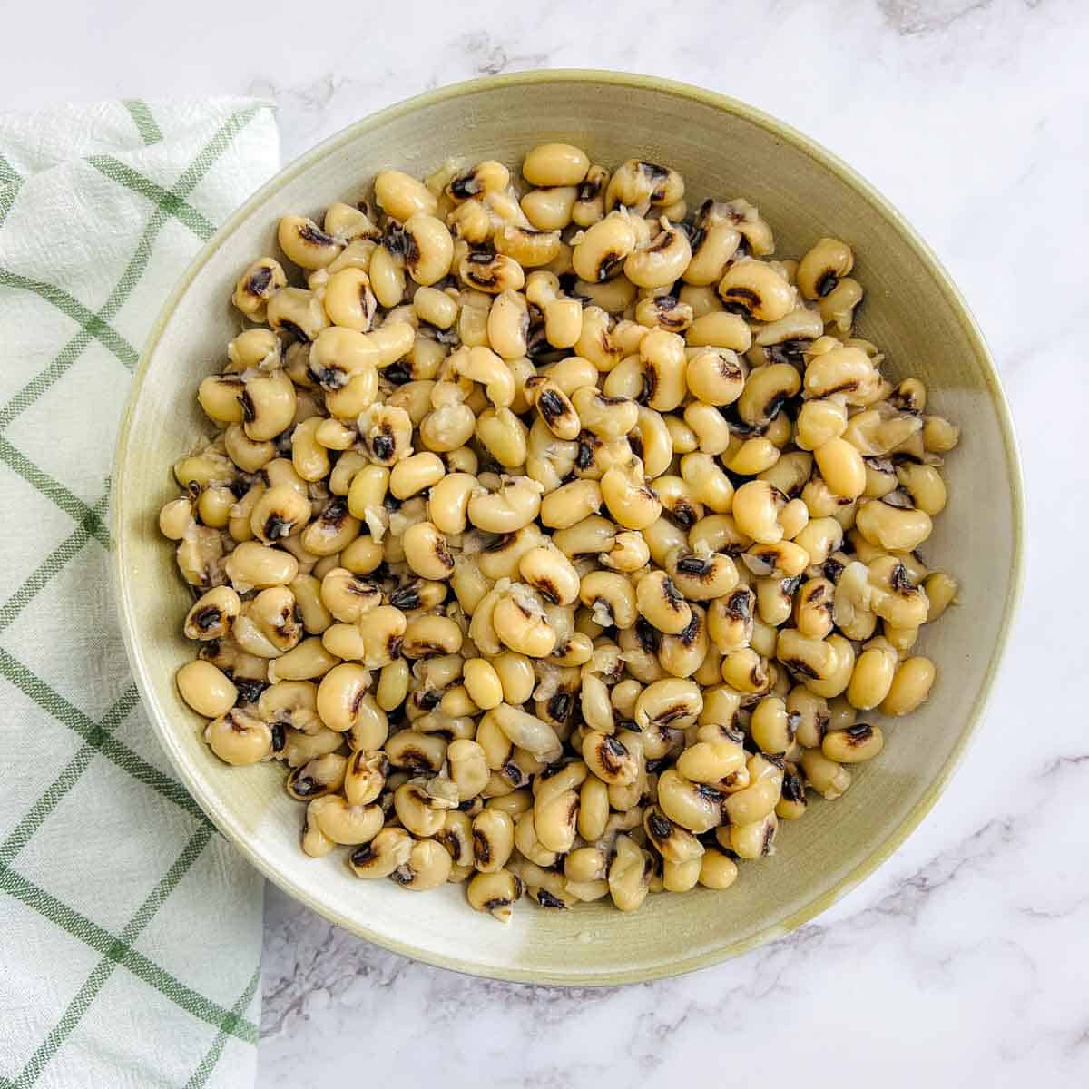 How long to cook black eyed peas